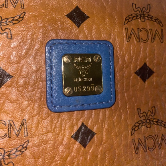 Authentic MCM clutch/bag - Picture 8 of 13